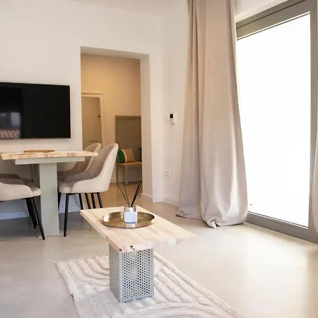 A-seven * Rovinj