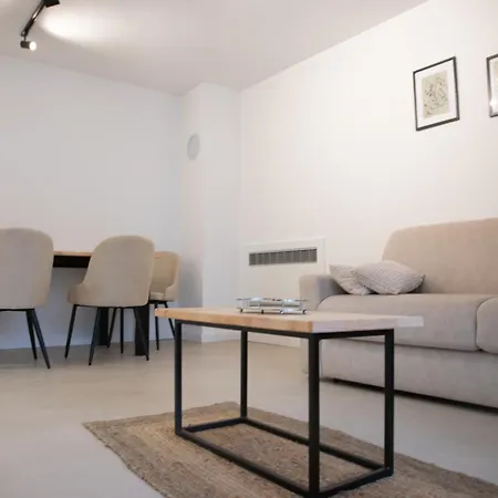 A-seven Appartement *